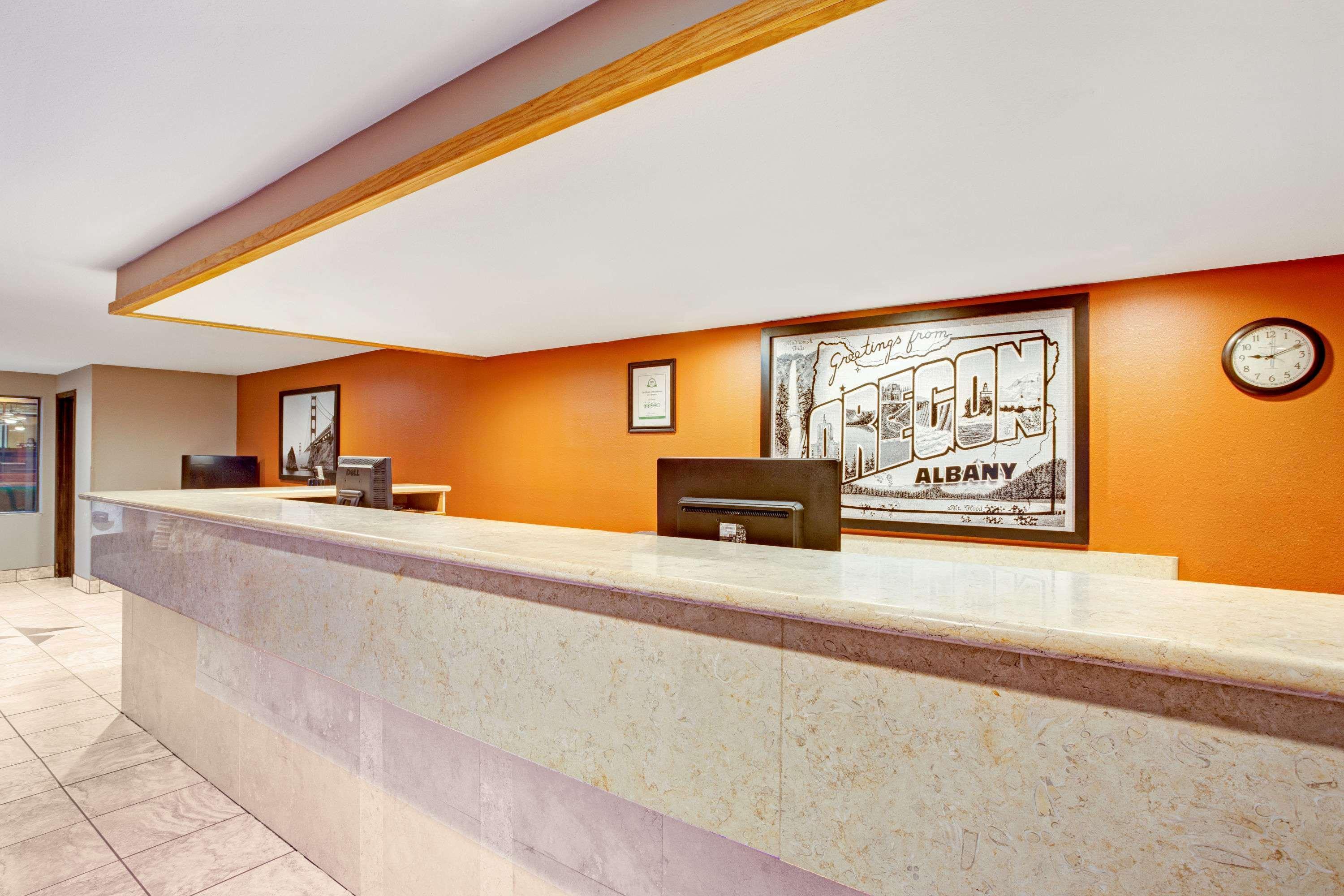 Super 8 By Wyndham Albany Motel Luaran gambar